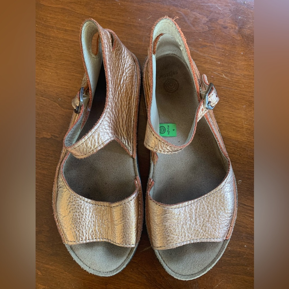 Softstar solstice sandal 6U